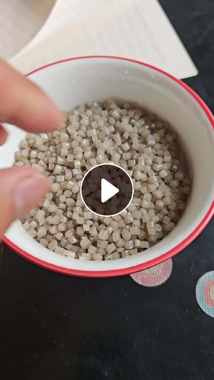 出售水洗缠绕膜颗粒，过100目，每个月100吨