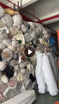 长期出售毛绒布杂货，有羊羔绒，摇粒绒都有，统货出，在浙江绍兴