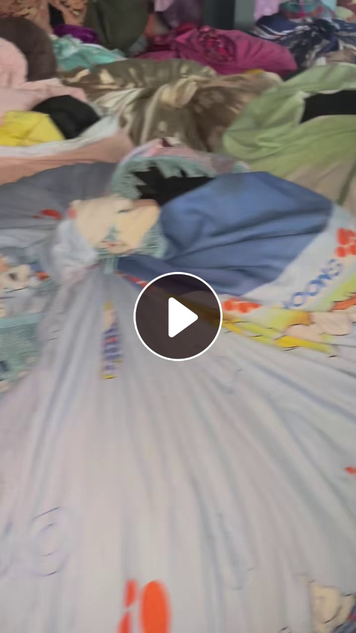 长期出售旧衣服全品类，旧衣服大白，床单，冬装，夏装，毛衣统货等，月供几百吨，在吉林长春