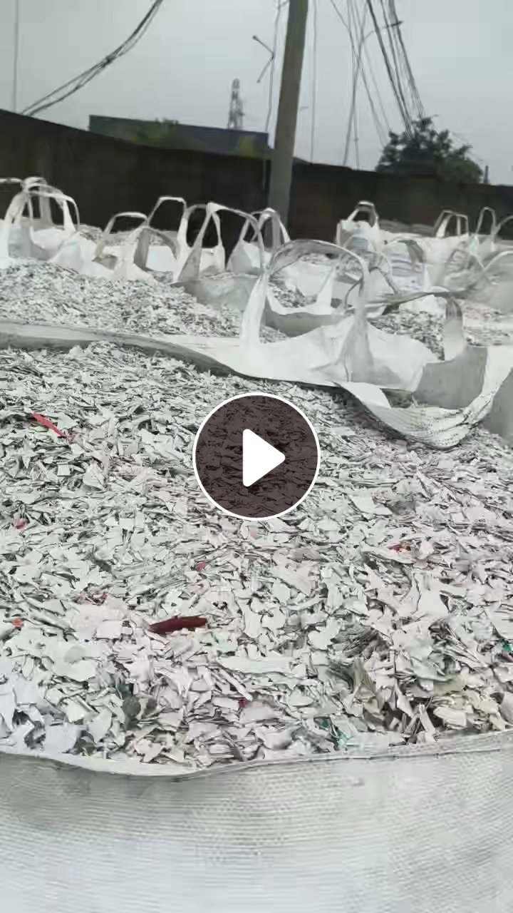 长期出售pp餐盒破碎料，现货一车6.8，过冷洗