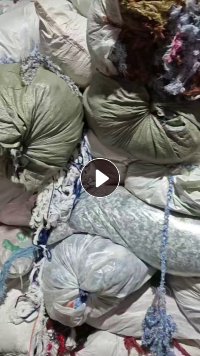 长期出售纯棉布边纱，杂色本白漂白都有，杂色现货30吨左右，货在江苏南通