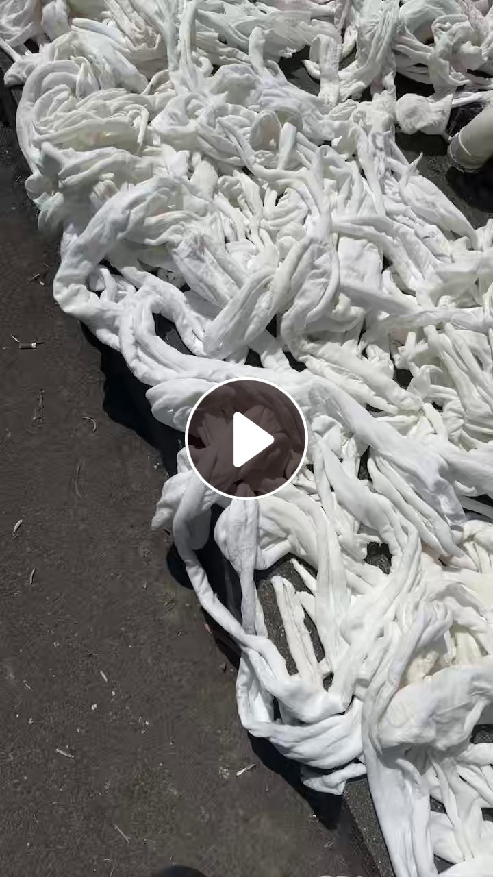 长期出售白色涤纶废布，涤纶下脚料，涤纶边角料，月供100吨