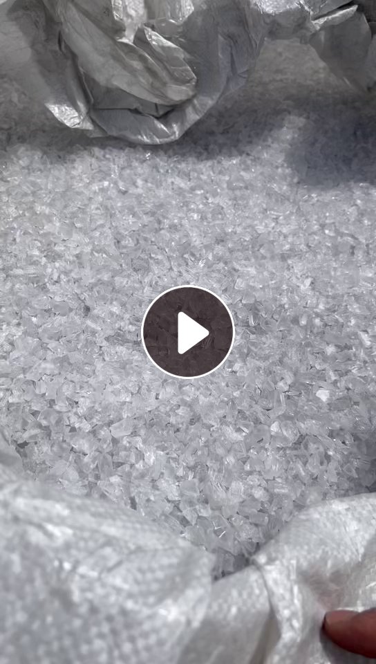 长期出售pet瓶胚破碎料，白透，可以直接做奶茶杯