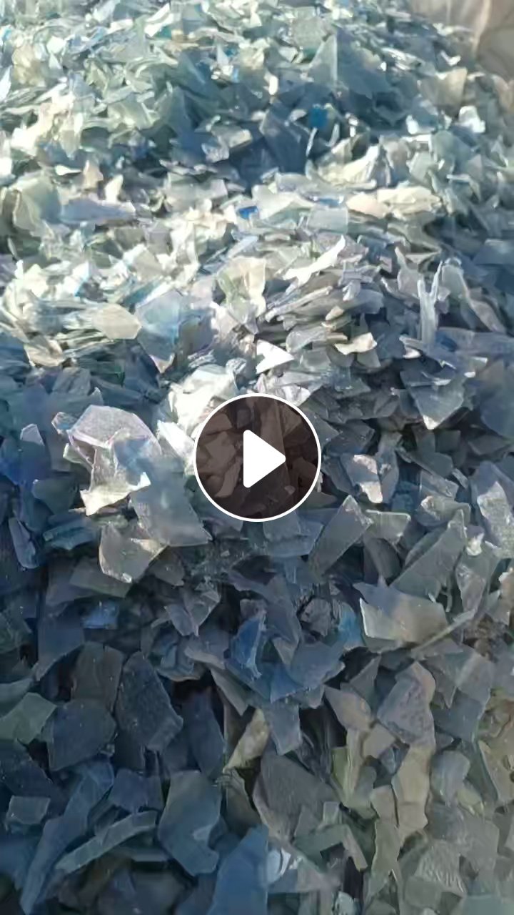 出售PC水桶破碎料，干粉的，现货15吨左右