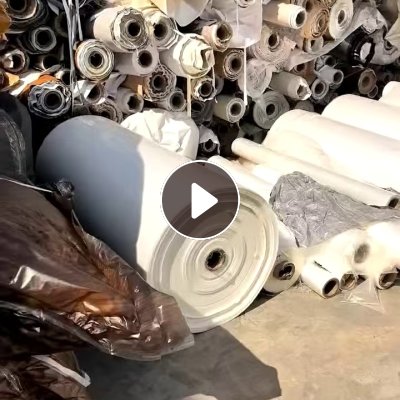 出售中性PVC墙纸，卷筒料，现货三十吨左右