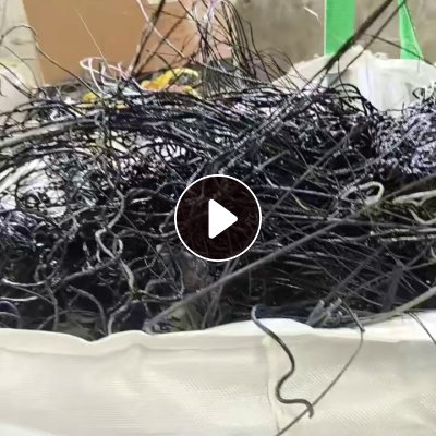 出售尼龙废塑料，机头料、水口料，也有一些颗粒在里面，主要是双六，月供70吨