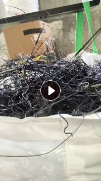 出售尼龙废塑料，机头料、水口料，也有一些颗粒在里面，主要是双六，月供70吨