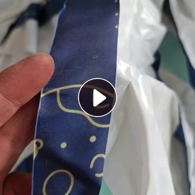 长期出售浴桶边角料，涤纶牛津布复合PVC复合料，现货20吨左右