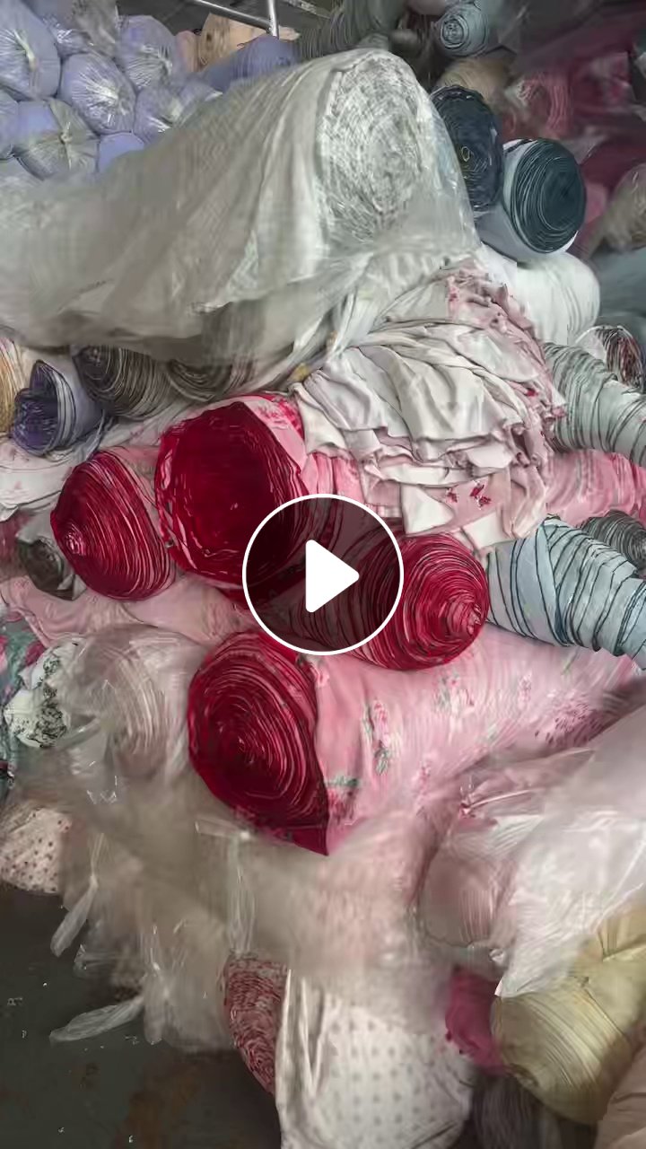 长期出售库存绒布，单面素色绒布，印花绒布，可以分开出，门幅160克重230，现货一车6.8