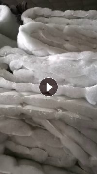 长期出售做地毯下来的废料，海绵复合料，夹丝棉料，货在江苏南通