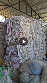 长期出售做椅子垫，沙发垫下来的夹丝棉边角料，绗棉边角料，有压包，现货有50吨左右，货在河北石家庄
