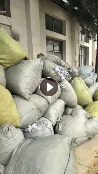 长期出售挡风被下脚料，挡风被边角料，月供20吨左右，货在浙江宁波