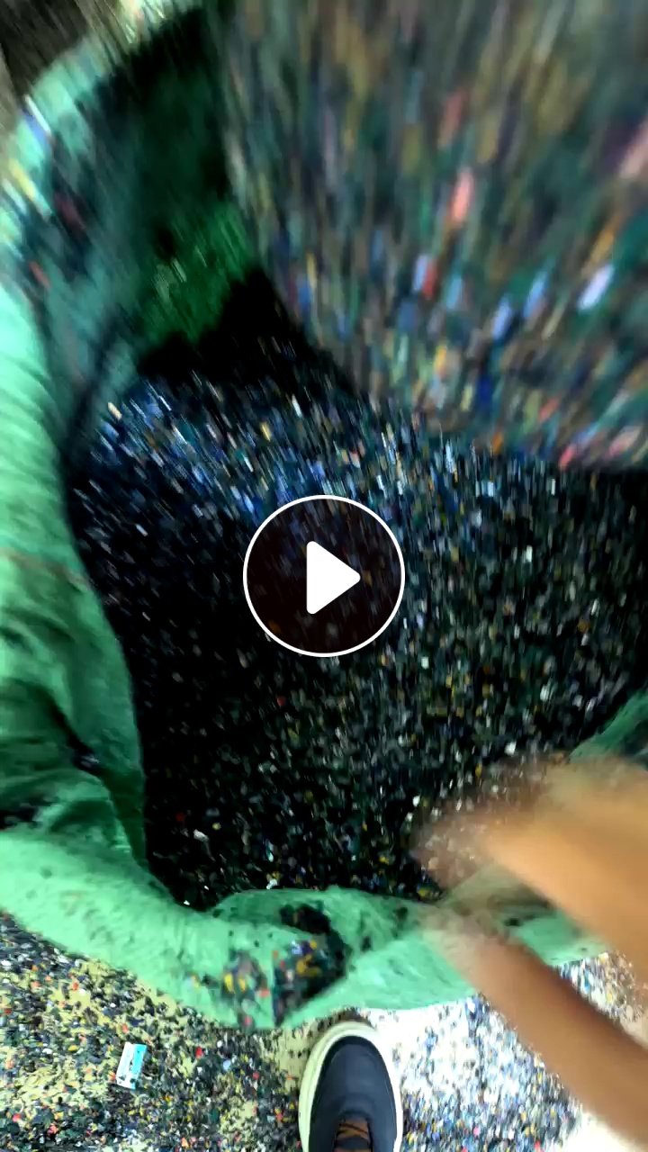 出售电容PET套管破碎料，干净无杂，现货40吨左右，长期有货