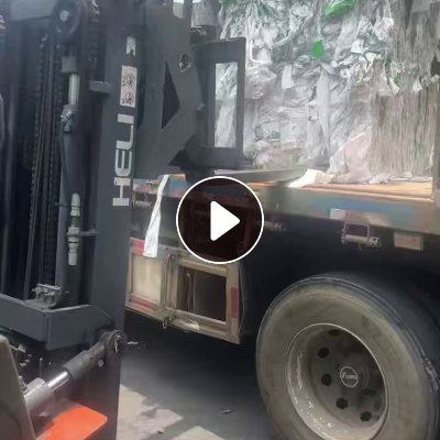 出售电池膜拆解料，月供30吨，有含一些胶带，也有一些复合混打在里面