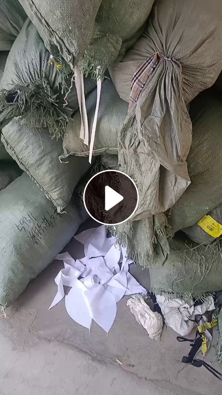 长期出售家纺厂，服装厂下来纯棉废布，涤棉废布，废布边角料，统货走，货在山东潍坊
