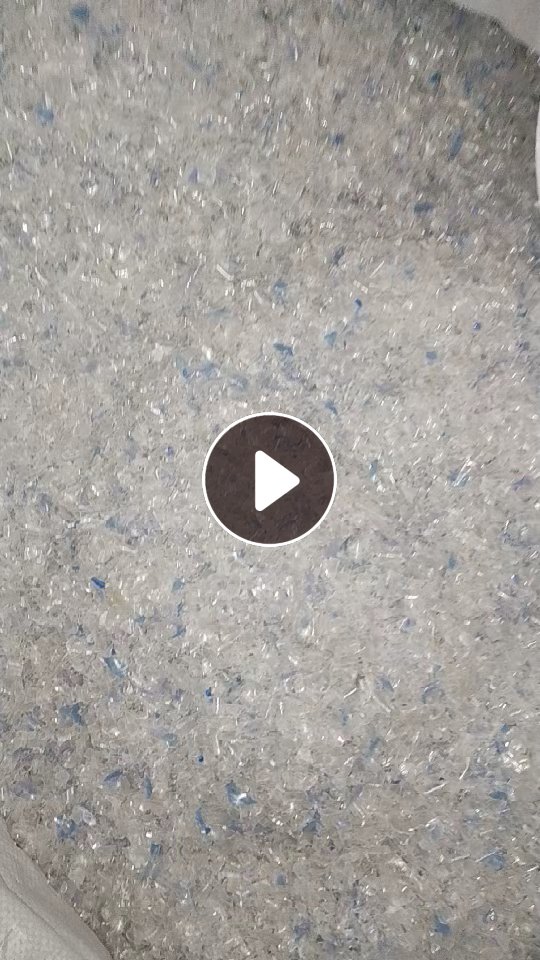 长期出售热洗PET瓶片，可以做片材上机料的，