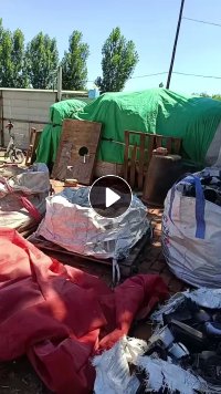 长期出售汽车废旧安全带，安全带废料，1米-3米长的都有，现货十吨，货在天津