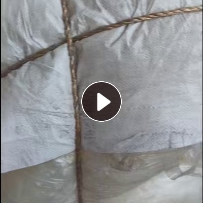 出售PE膜，含4%聚酯共挤，可干造，现货30吨