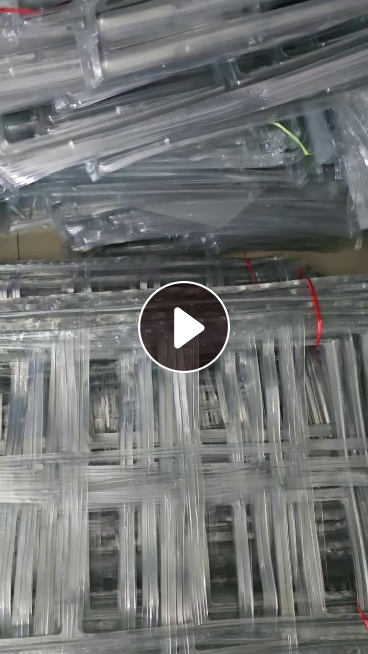 出售纯PET吸塑盒边料，透明PET片材废料