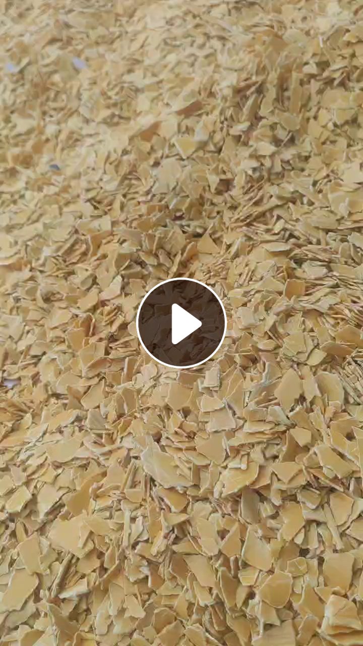 出售PE水马路障破碎料，现货30吨