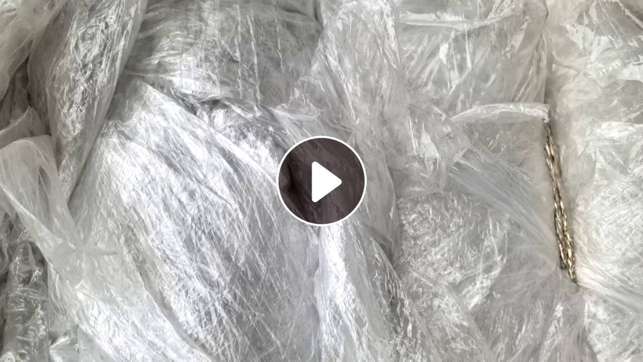 出售PE缠绕膜废料，干造水洗都可以，现货8吨，长期有货