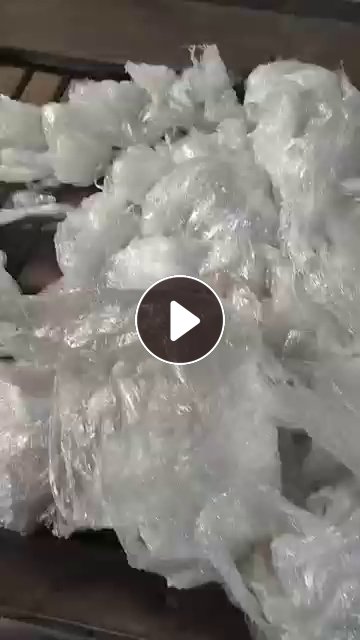 出售PE缠绕膜，少量商标可干造，现货几十吨