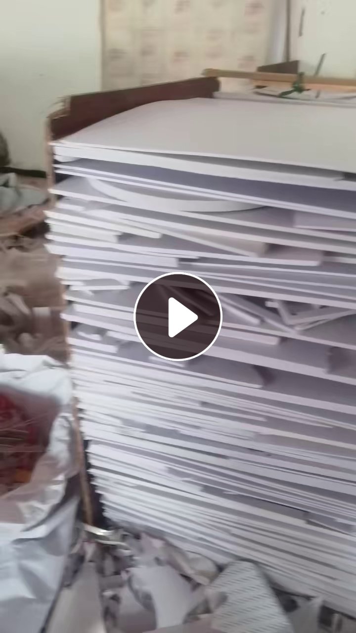长期出售PVC广告板刻字板，现货十二个拖