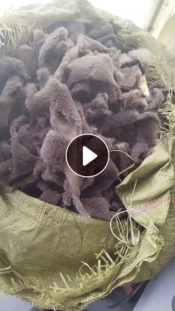 长期出售服装厂下来的假毛，化纤材质的，货在河北衡水