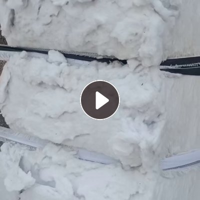 长期出售广告布下来的化纤毛毛料，白毛料，现货有够一车，货在河北石家庄