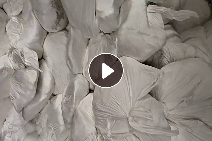 长期出售牛奶丝磨毛布，库存布生布无尘布，现货20吨