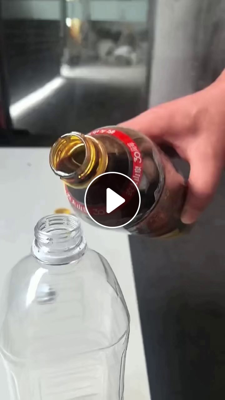 长期出售塑料油，月供300吨