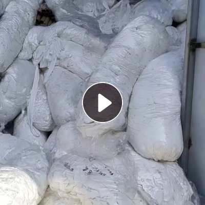 长期出售裁床边角料，有涤纶废布，涤锦废布，白色，统货除，月供十几吨，货在广东肇庆
