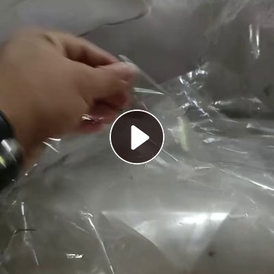 出售pet膜，带胶跟不带胶的都有分开，月供20吨
