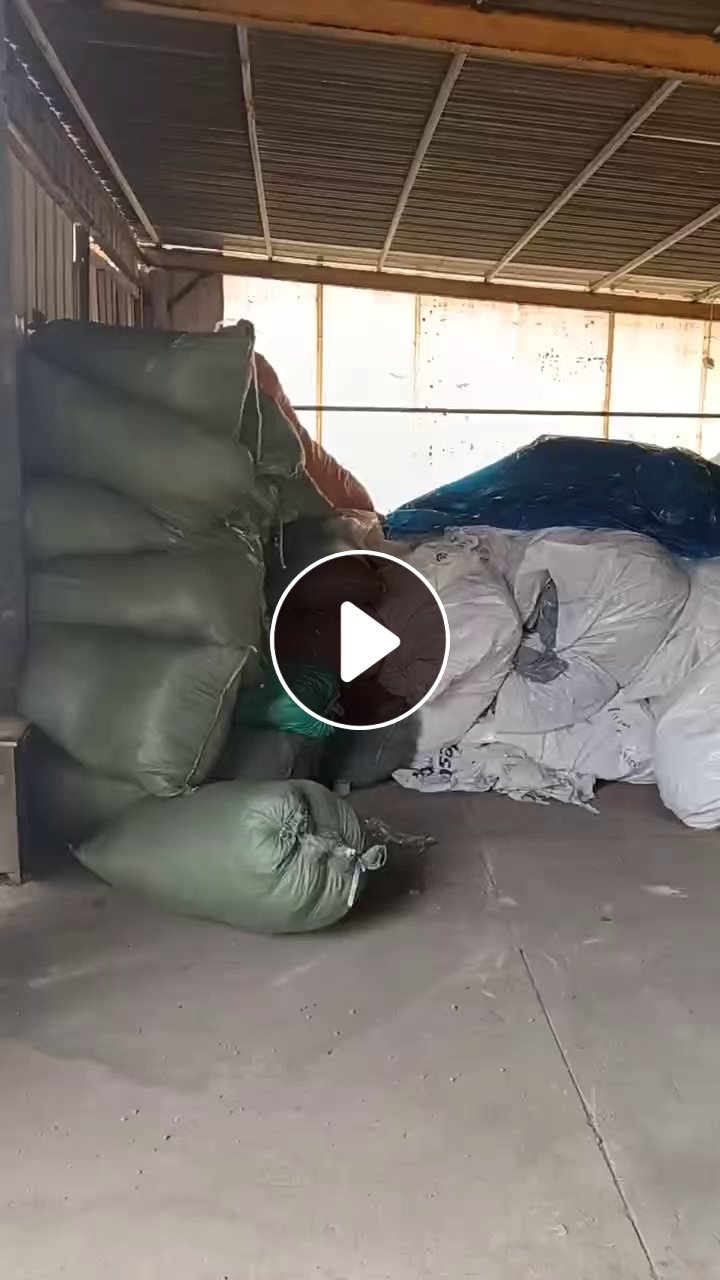 厂家出售膜纸，废纸箱，长期有货