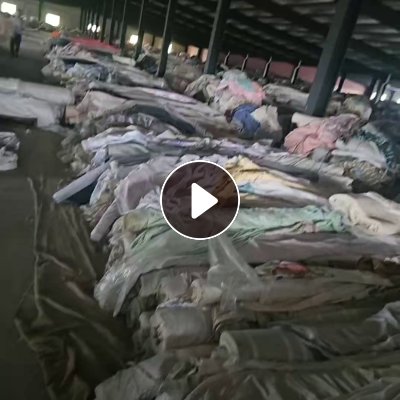 厂家出售纯棉梭织布，大卷布，小卷布，刀口布都有，大卷布现货30吨，货在山东青岛