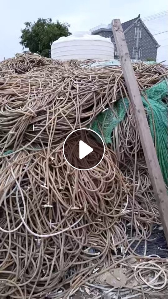 出售软质PVC废料，PVC输氧管毛料，现货40吨