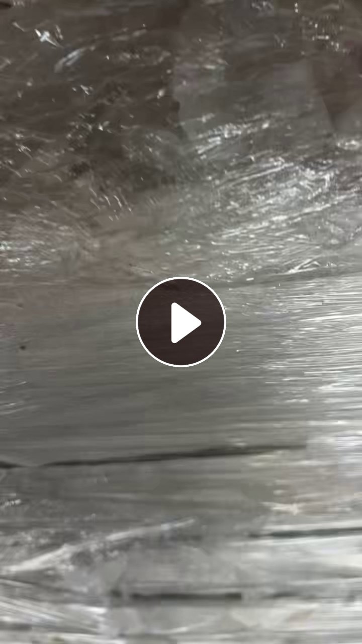 出售PP空心板毛料，带纸的，光伏厂下来的，140多吨