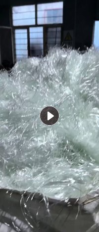 长期出售淀粉型玻璃纤维废丝，玻璃纤维，中碱和无碱，中碱都有，基本上是无碱，统货走