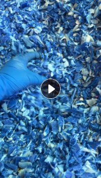 出售小蓝桶破碎料，蓝桶破碎料