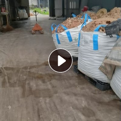 长期出售板纸加工的纸浆，湿重:29/0.4g叩解度、湿重:30/0.3g PH值:7.60