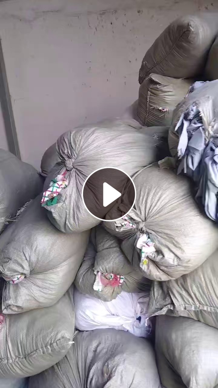 长期出售浅色氨纶废布，氨纶边角料，在山东青岛