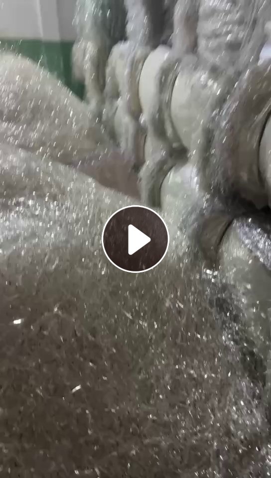 出售透明PVC膜，现货18吨，也有PVC花膜，PVC收缩膜，包装膜下来的