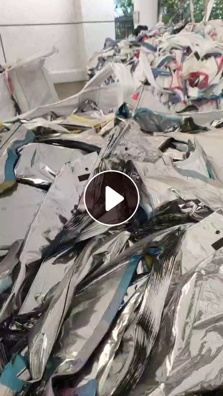 长期出售气球厂下来的气球膜废料，复合气球膜边角料，现货30多吨