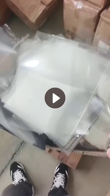出售电子厂下来的PP复合pet膜，做手机膜和电脑膜的库存膜，现货9吨