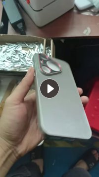 出售AG手机壳，成品4万件左右，半成品2万件左右