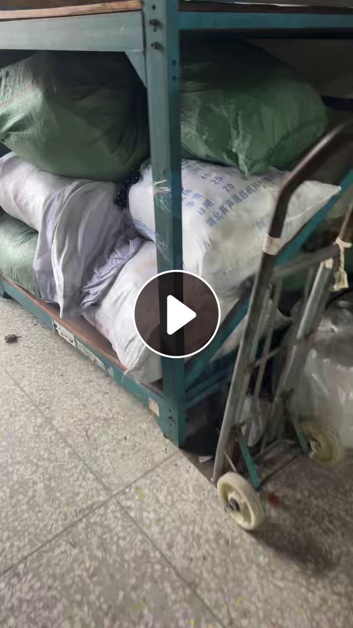 长期出售服装厂下来的锦氨废布，锦氨边角料，泳装废布，货在广东东莞