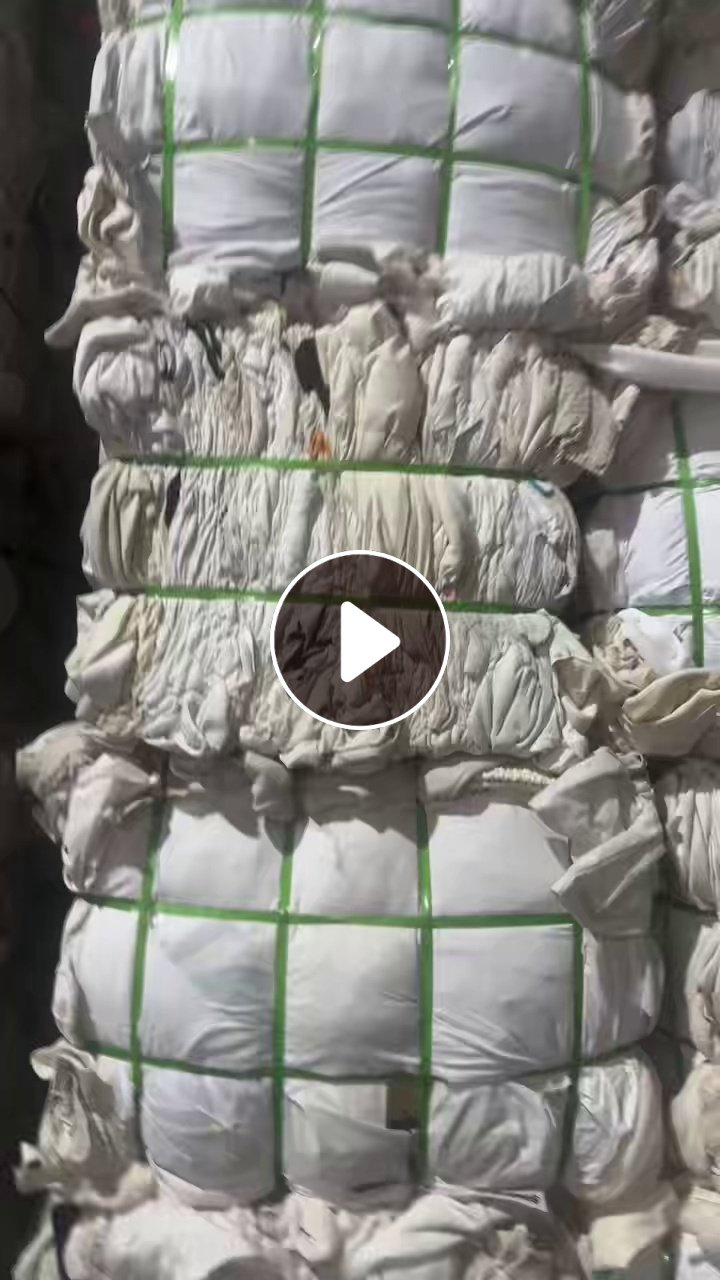 长期出售旧衣服大白，二白，旧衣服白料，开花料，大白现货30多吨，在河南许昌