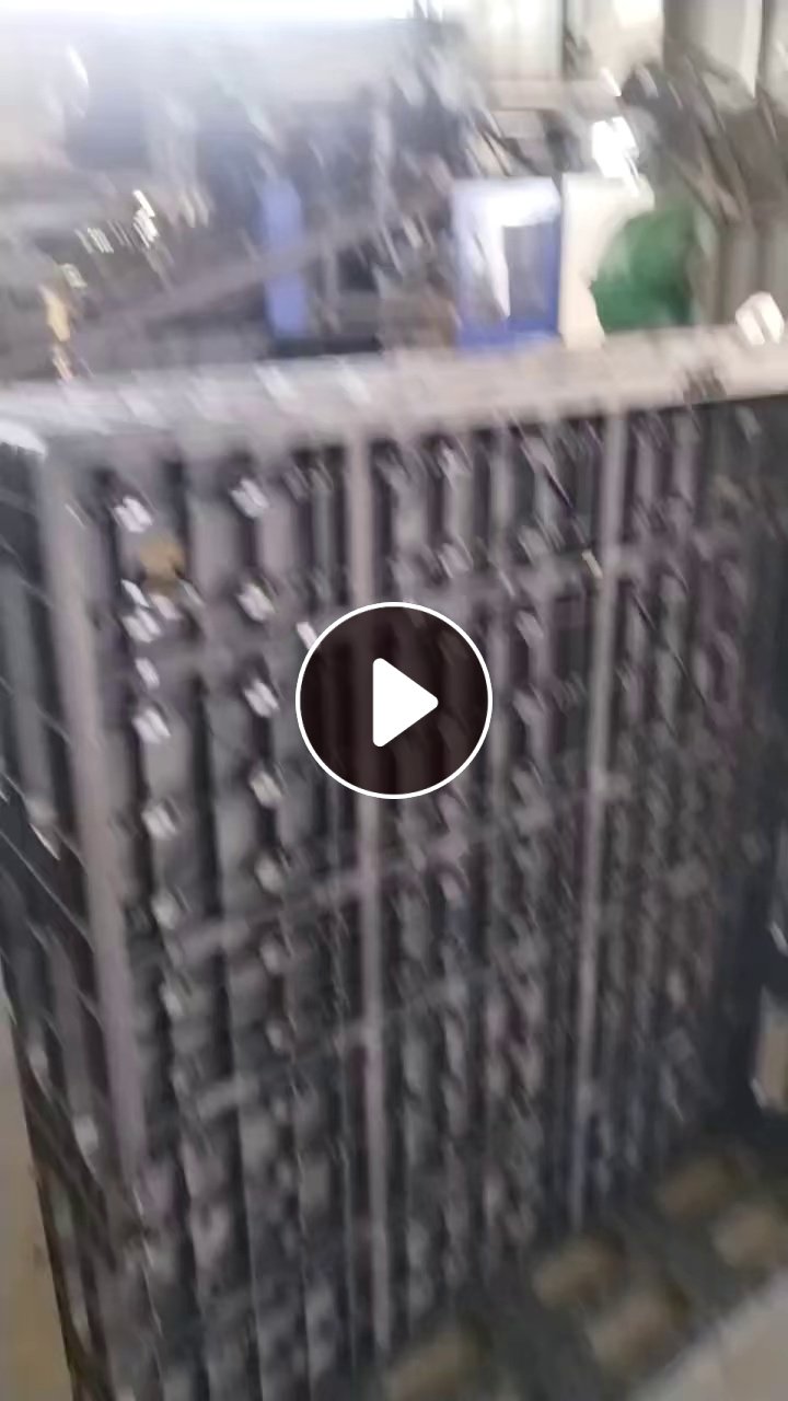 长期出售电池周转筐废料，PC加纤的，现货十多吨，每月十多吨
