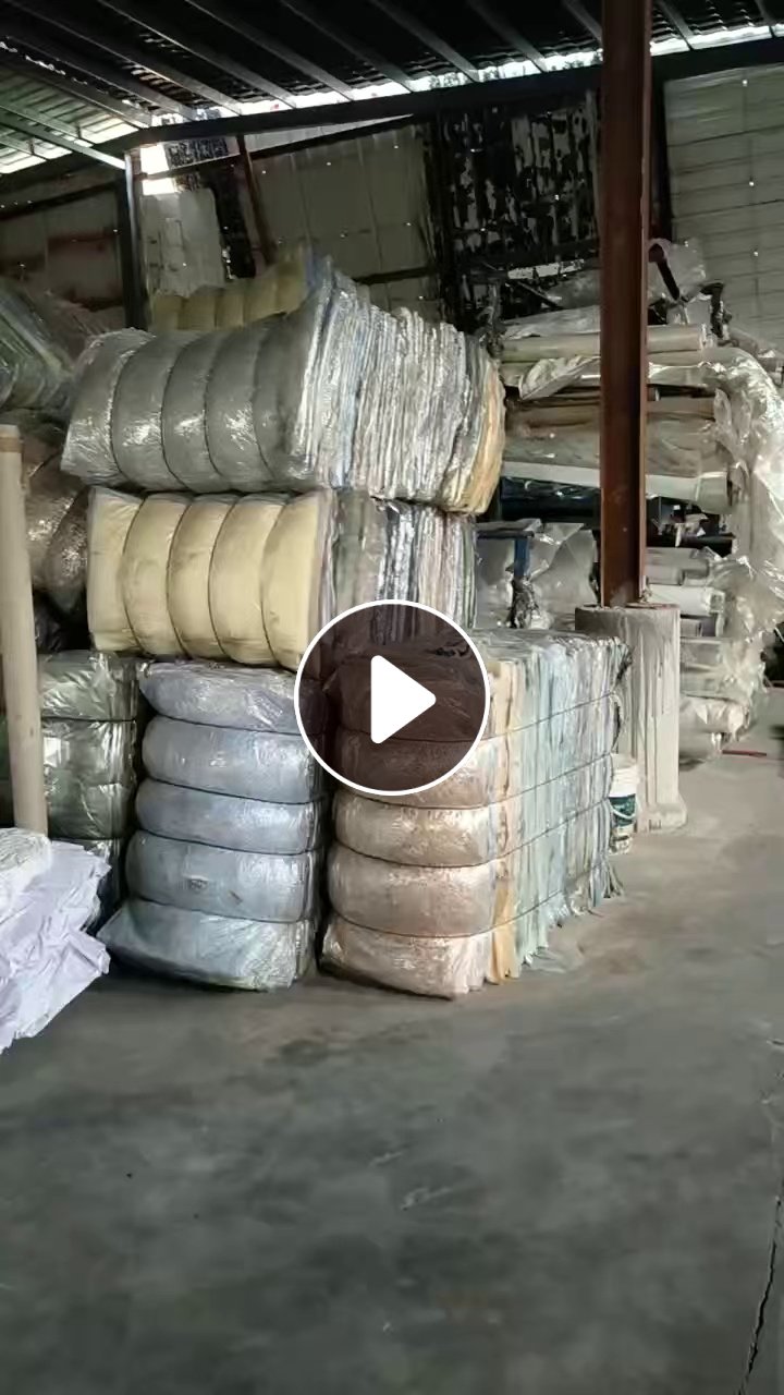 长期出售软质带胶透明PVC膜，月供80吨左右