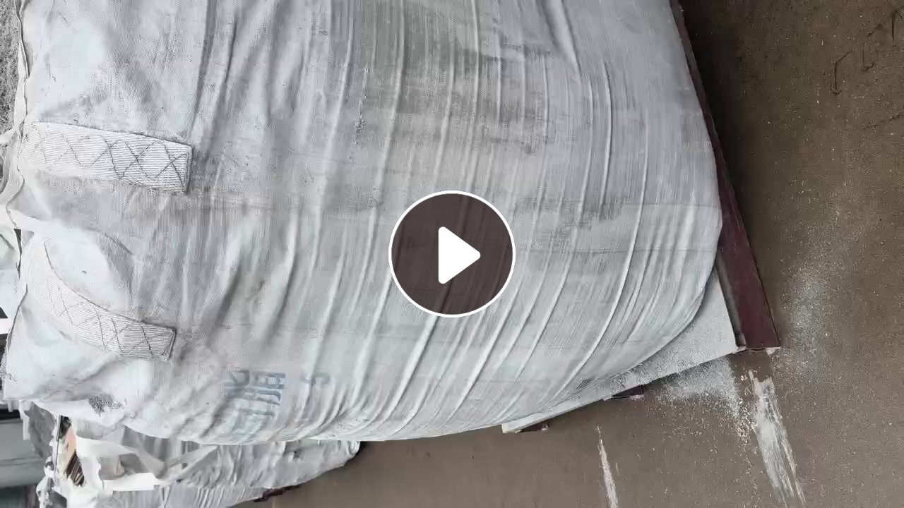 出售石塑板废料，黑白料都有，现货40吨